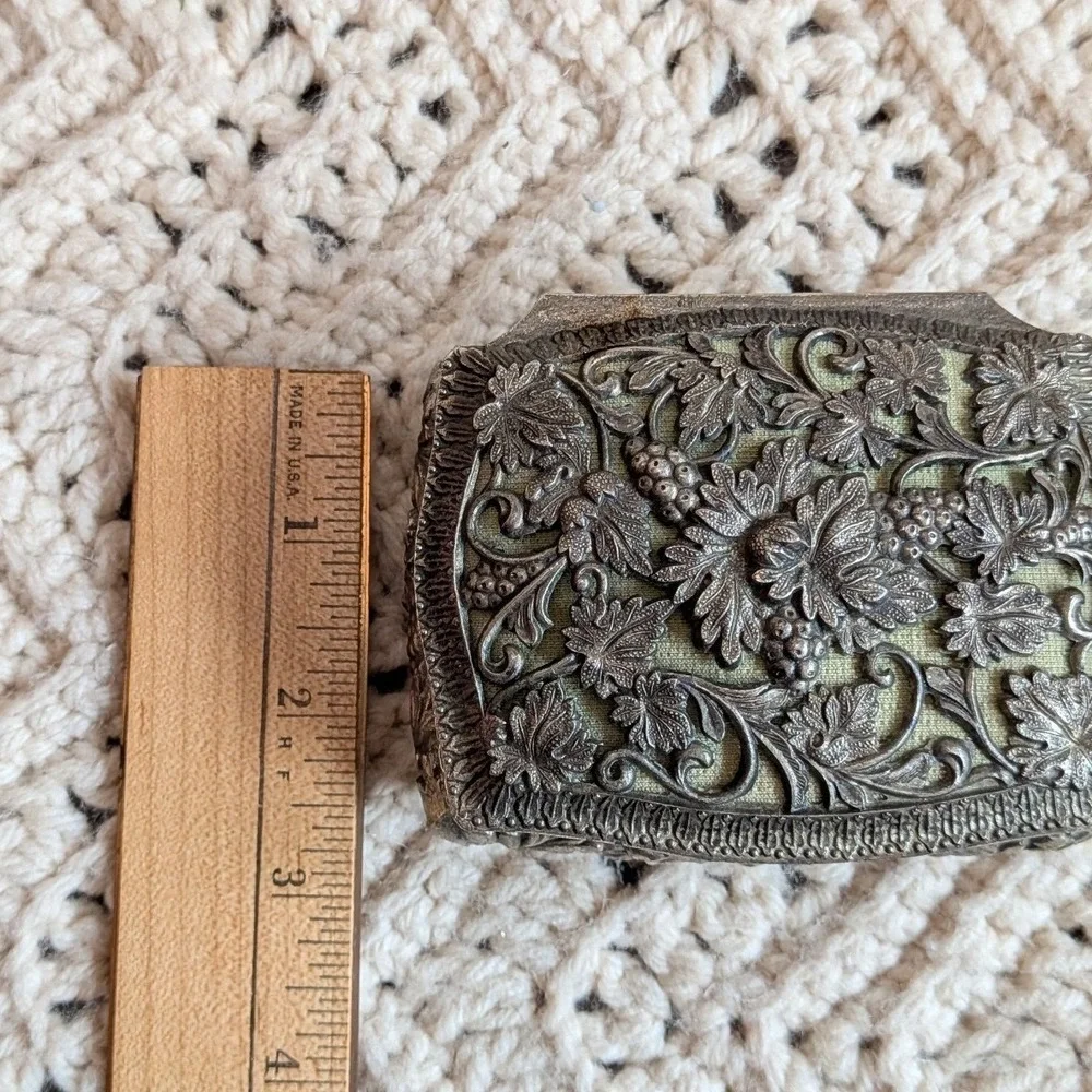 Vintage Holiday Imports Silverplate Trinket Box Grapevine Filigree Japan Green